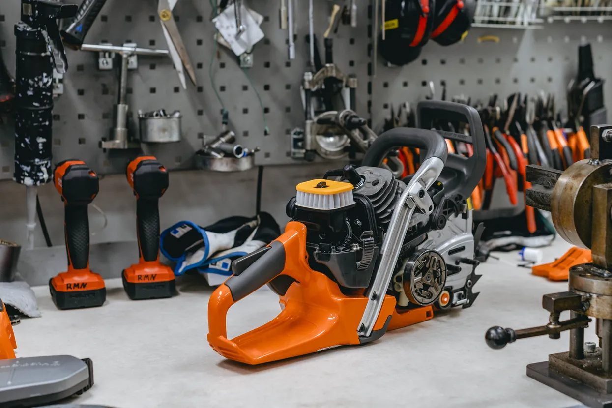Gas Chainsaws HUSQVARNA 592 XP® - Image 3